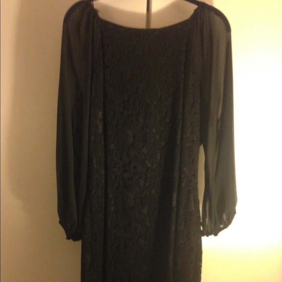 Adrianna Papell Dresses & Skirts - 🔻🔻🔻NWOT Black Lace & Sheer Dress